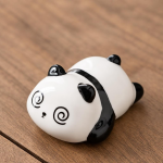 Pandafigur som tea pet i keramik