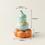 Tea pet i form av kalebass med kristallglasyr — Mintgrön, orange fot