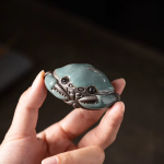 Tea pet-krabba i glaserad keramik