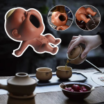 Tea pet med räv och babyfigur