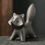 Tea pet-räv i Yixinglera — Mörkgrå och silver