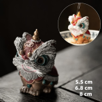Tea pet som byter färg i resin — Grå med röda detaljer